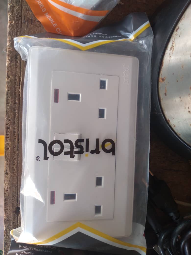 Bristol 13A Double Multi Socket White Mepedan Shop   WhatsApp Image 2023 01 12 At 4.05.59 AM 1 